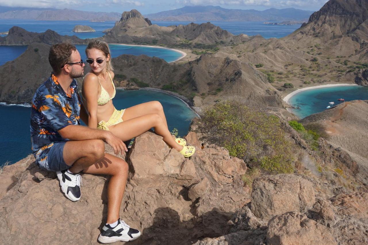 Komodoku One Love Homestay And Tour Labuan Bajo Exteriér fotografie