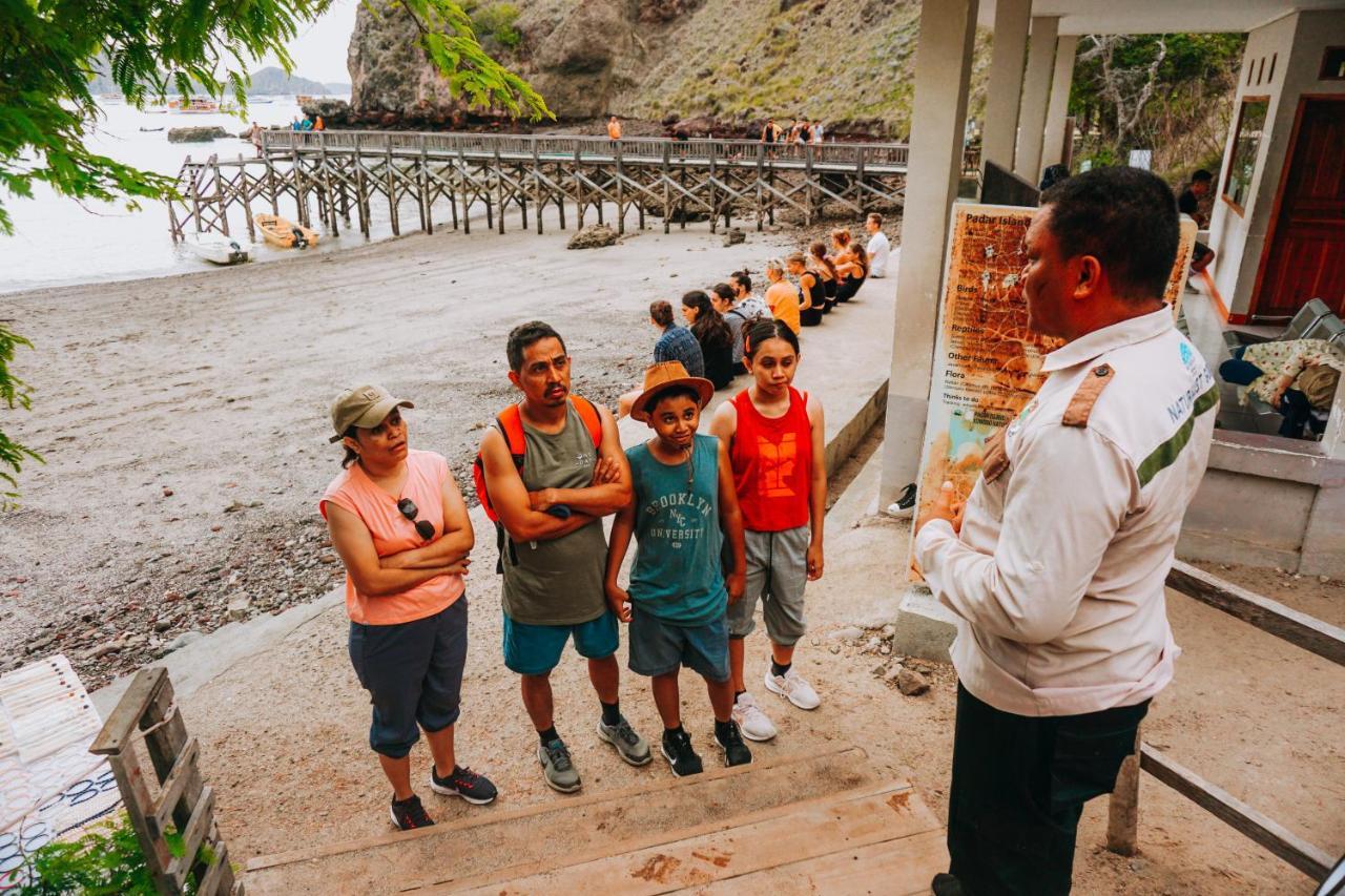 Komodoku One Love Homestay And Tour Labuan Bajo Exteriér fotografie