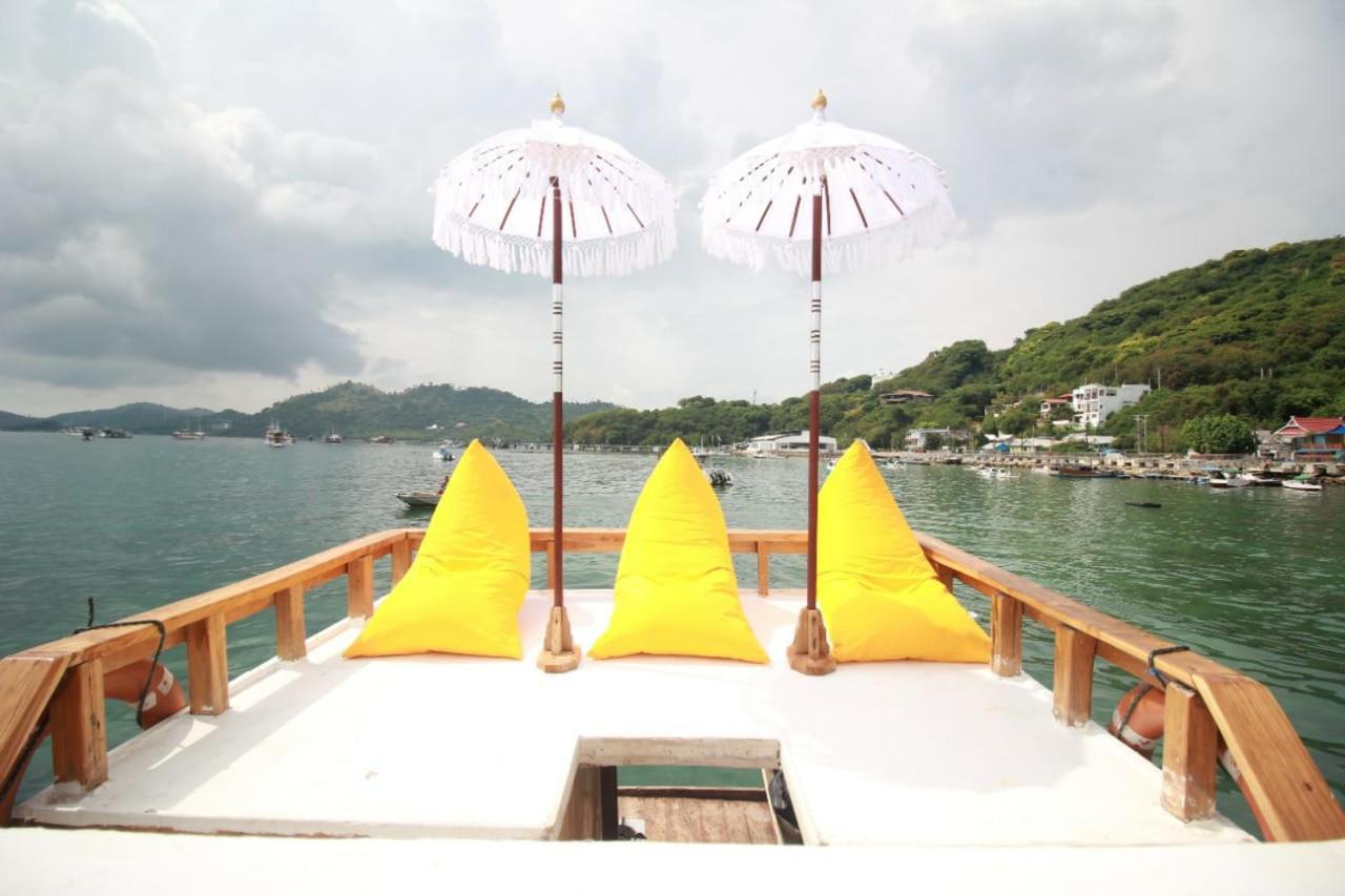 Komodoku One Love Homestay And Tour Labuan Bajo Exteriér fotografie